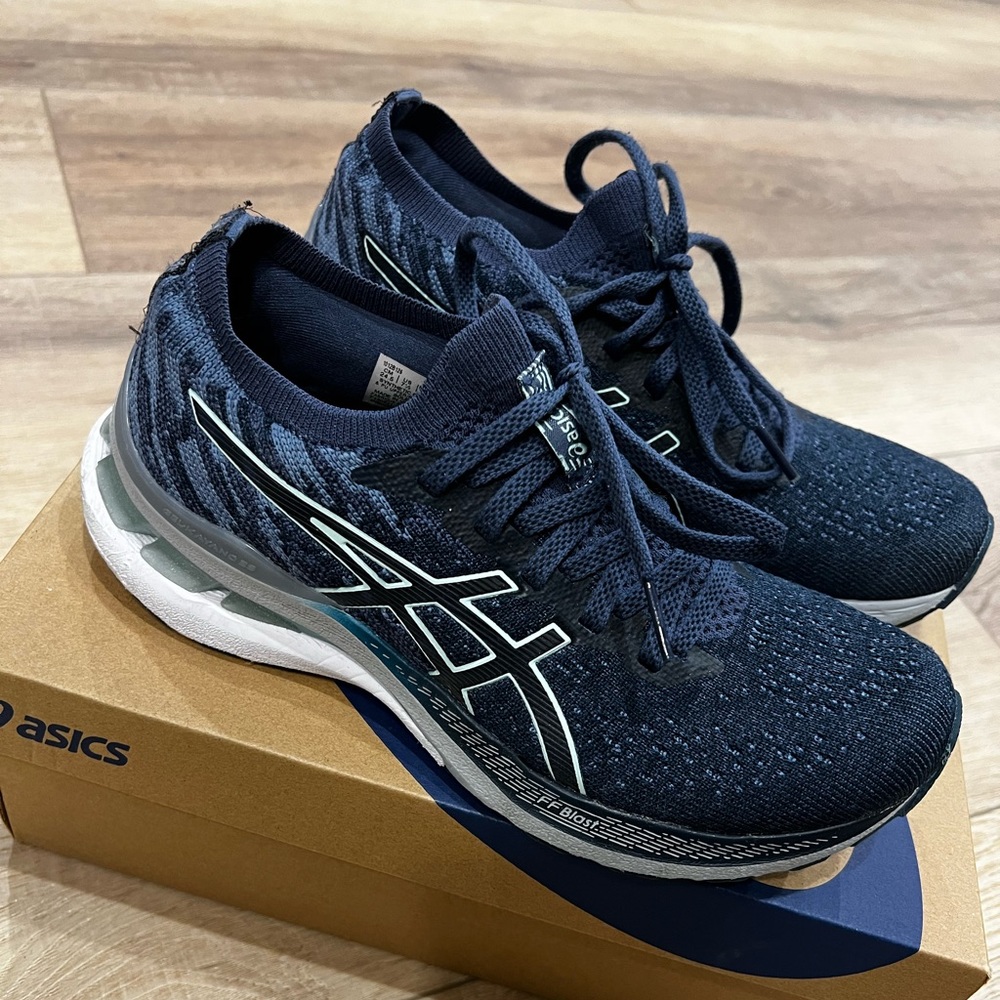 ASICS Gel-Kayano